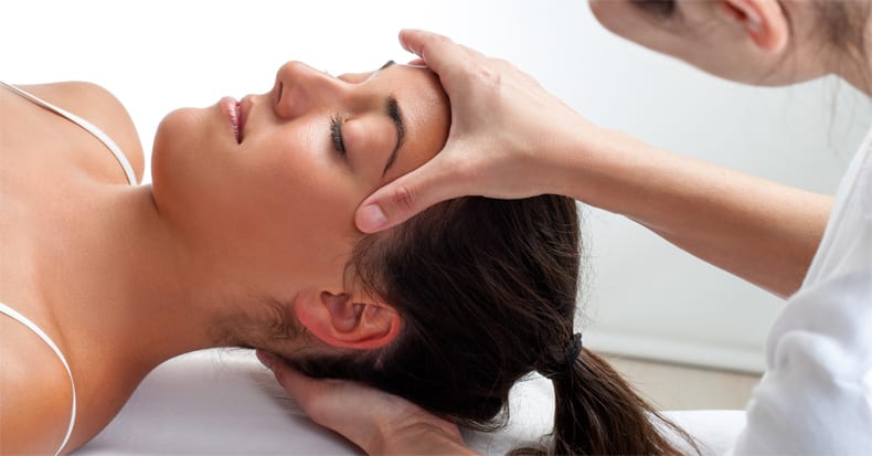 chiro-manipulation-headache